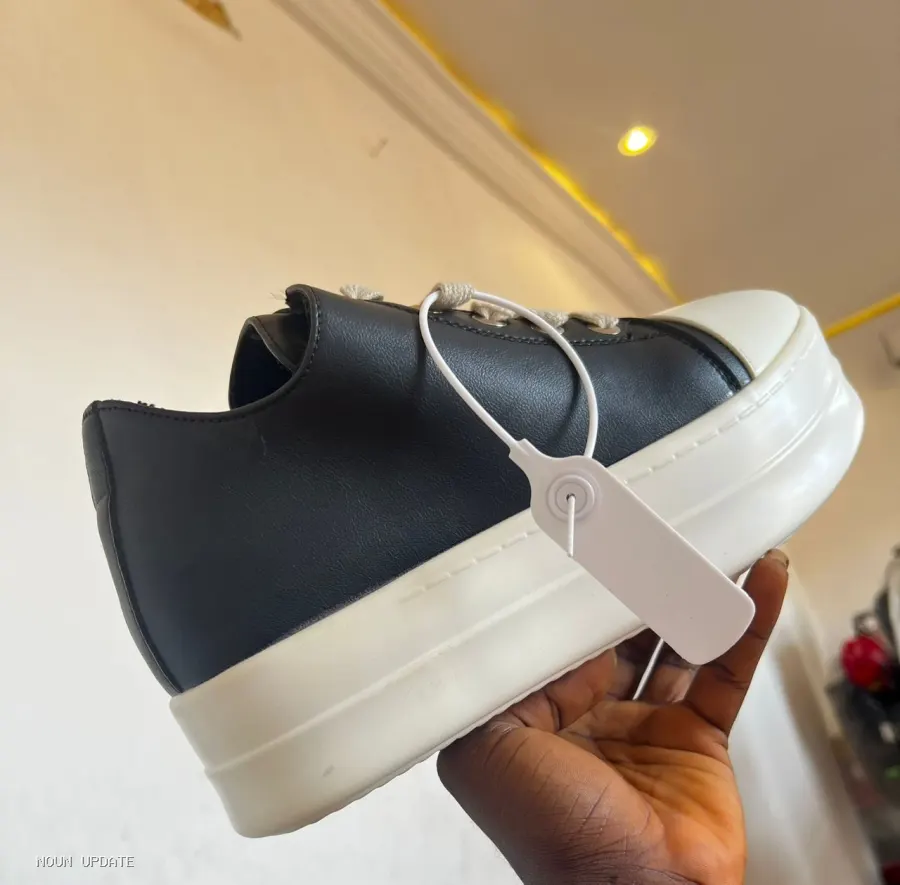 shoe
