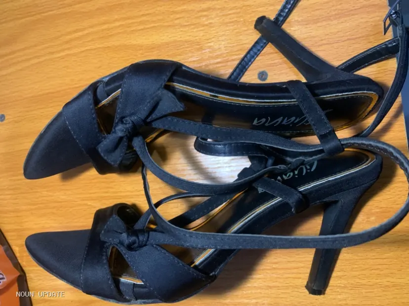 Heels image 2